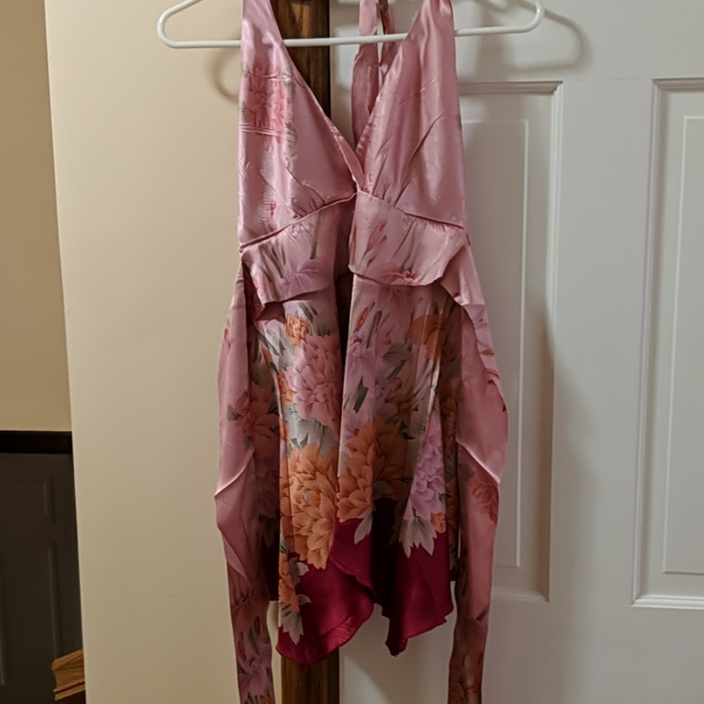 COPY - Silky halter top